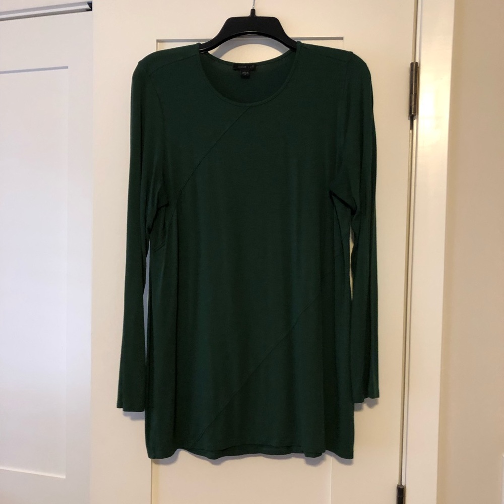 Dark green tunic with decorative seams
